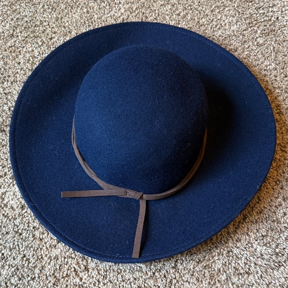 Janie and Jack Other - Janie and Jack | Navy Hat with Brown Accent